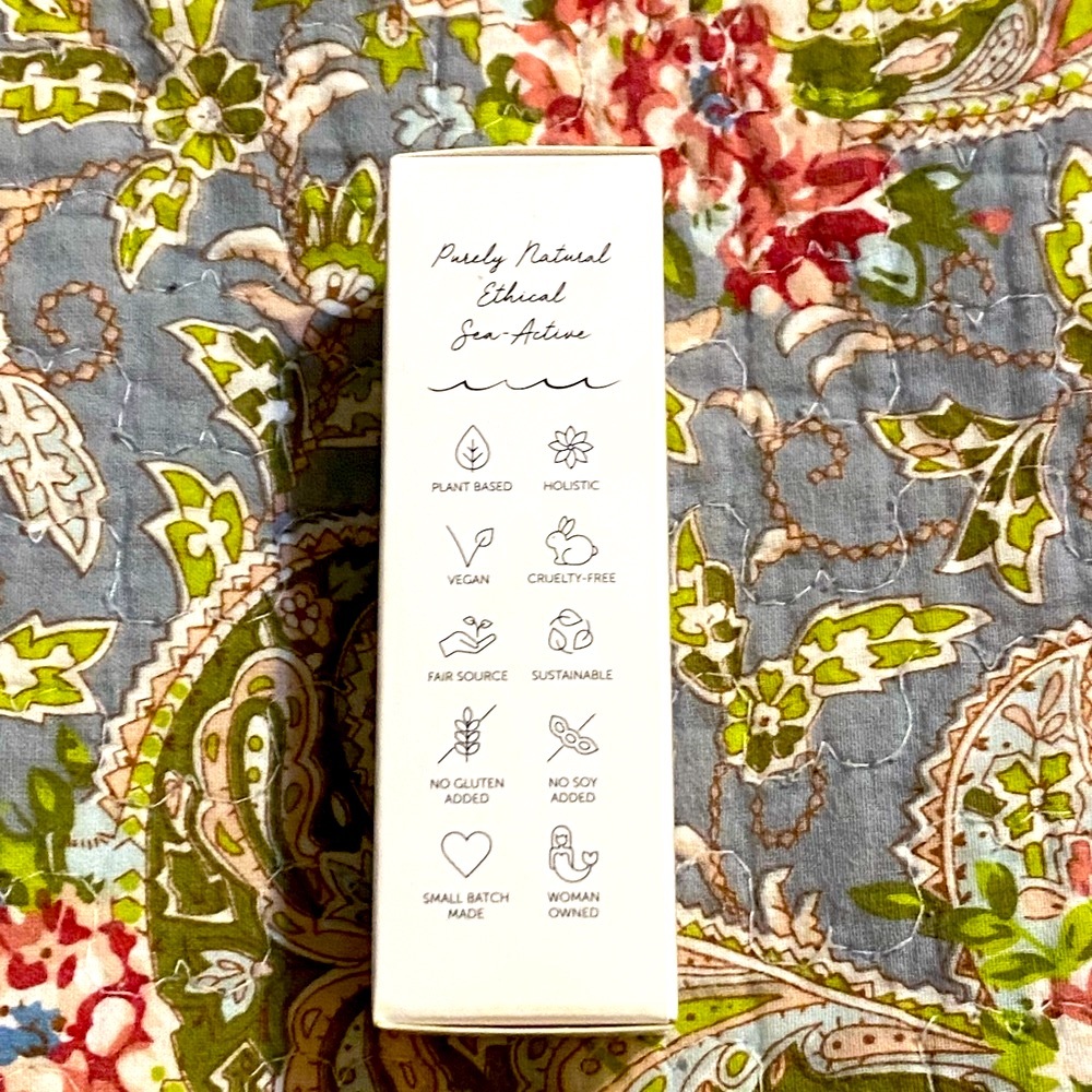 EARTH HARBOR Calypso Vitamin C Moisture Elixir, Sea Berry + COQ10, NIB - Picture 5 of 9